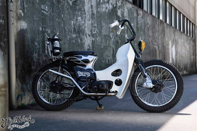 Đơn giản nhẹ nhàng với honda cub cổ