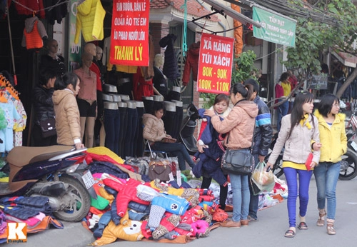 Đột nhập các khu chợ siêu rẻ ở hà nội