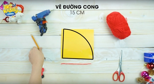 Dù không khéo tay mẹ vẫn có thể tự làm món quà giáng sinh này cho bé