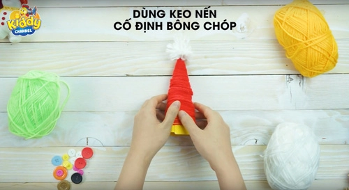 Dù không khéo tay mẹ vẫn có thể tự làm món quà giáng sinh này cho bé