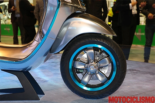  elettrica 2017 - xe ga chạy điện đầu tiên của vespa 