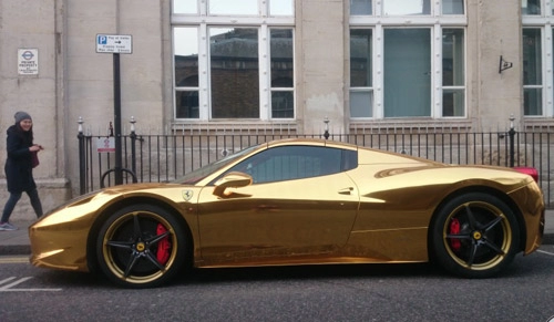 Ferrari 458 spider mạ crôm bóng loáng tại london