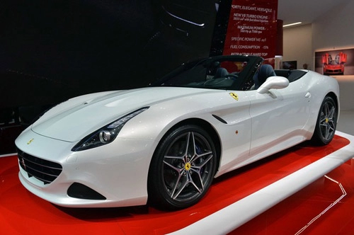 Ferrari california t siêu xe rẻ nhất trình làng