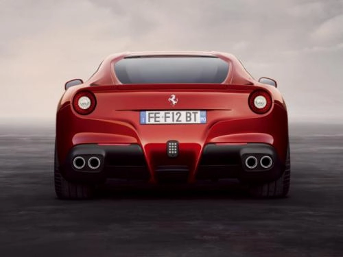 Ferrari f12 berlinetta có giá 336692 usd