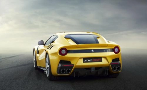 Ferrari f12tdf trình làng cực ngầu đậm phong cách