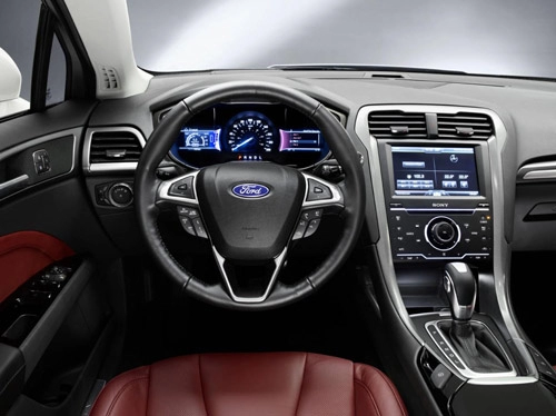 Ford công bố giá xe mondeo 2015