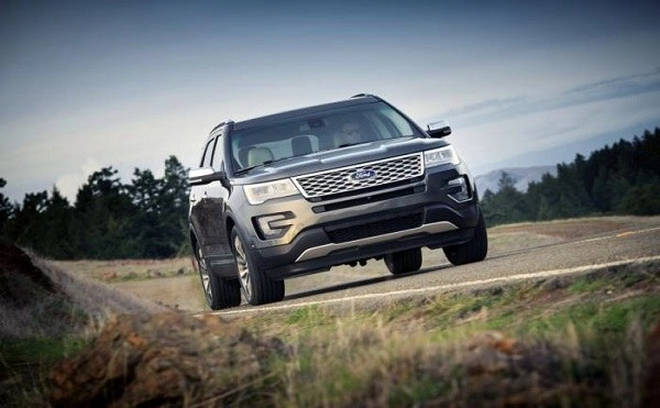 Ford explorer platinum 2016 sẽ có giá bán khoảng 53495 usd