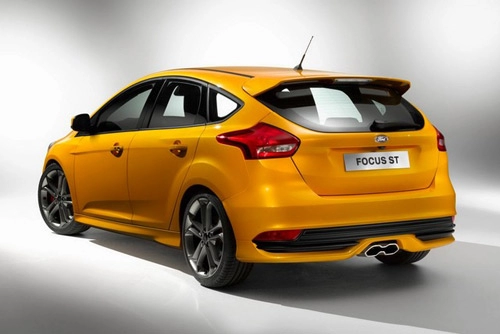 Ford focus st 2015 chỉ cần 44 lít nhiên liệu cho 100 km