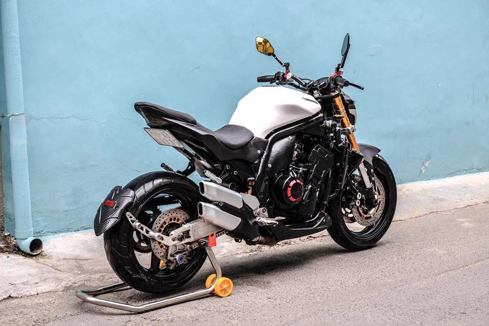 Fz1 fazer độ phong cách streetfighter đẹp mắt