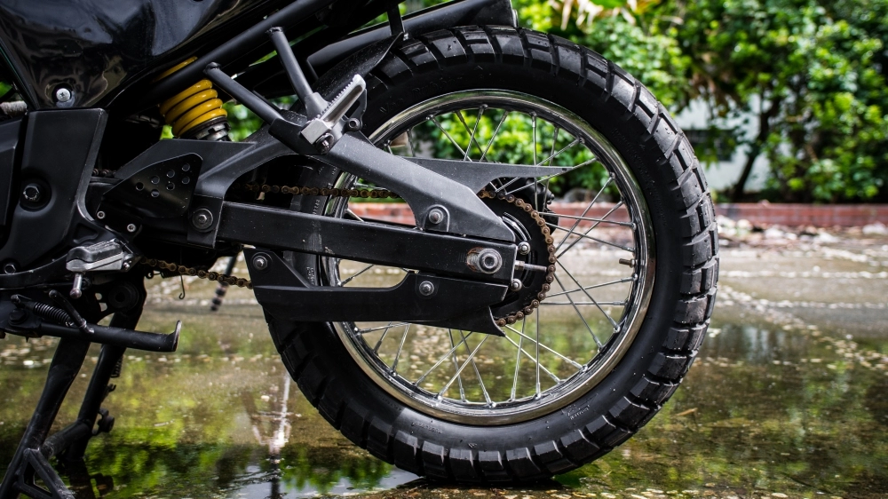 Fz150 lột xác scrambler bụi bặm