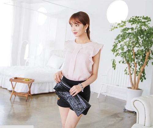 Giải nhiệt mùa hè với sơ mi tay hến xinh xắn