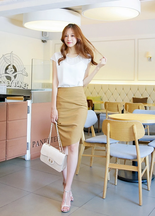Giải nhiệt mùa hè với sơ mi tay hến xinh xắn
