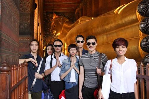 Giám khảo nam trung bênh vực gái quê nguyễn oanh
