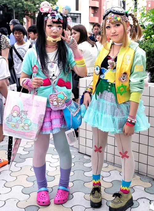 Giới trẻ tokyo đi tất thế nào