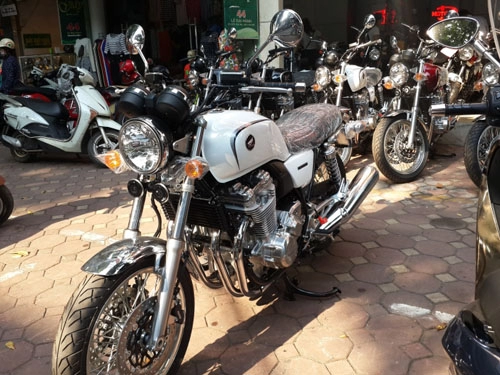 Hàng độc honda cb1100 ex 2015 ồ ạt vào việt nam