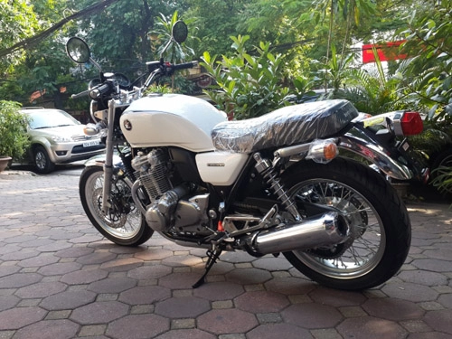 Hàng độc honda cb1100 ex 2015 ồ ạt vào việt nam