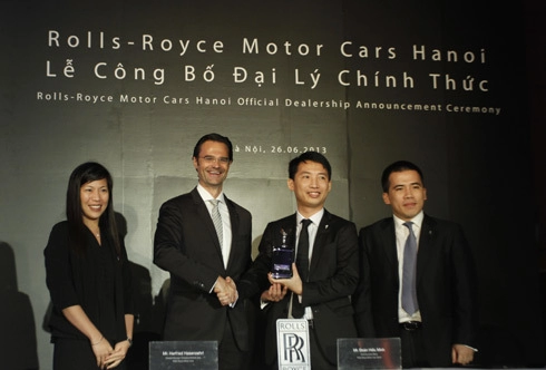  hãng xe siêu sang rolls-royce mở đại lý đầu tiên tại hà nội 