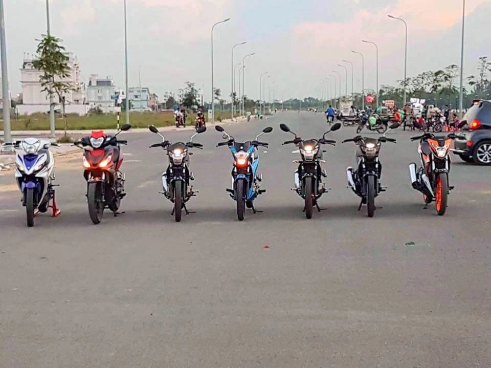 Hình ảnh buổi offline của team suzuki raider - satria sài gòn