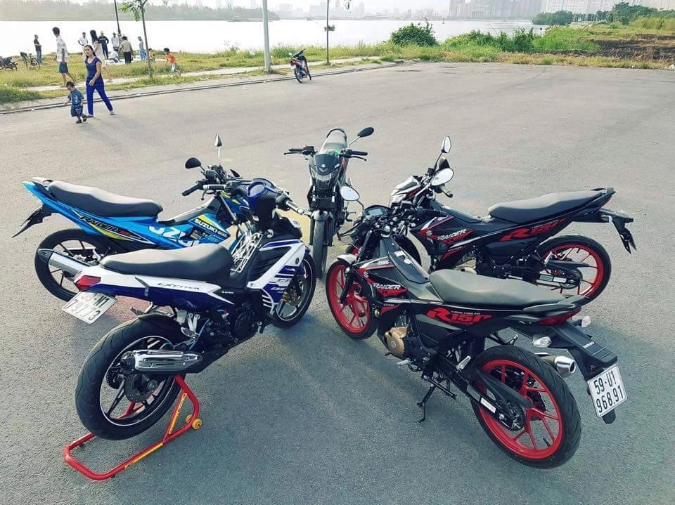 Hình ảnh buổi offline của team suzuki raider - satria sài gòn