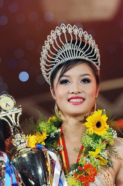 Hoa hậu vinh quang và cay đắng
