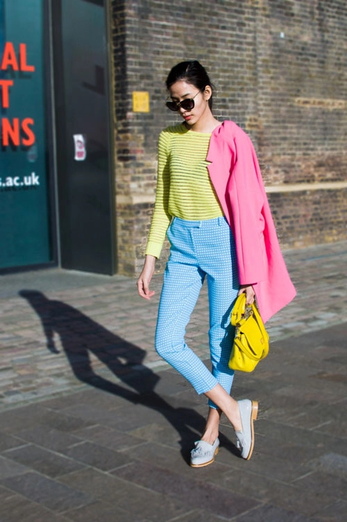 Hoàng thùy đa sắc trên phố london