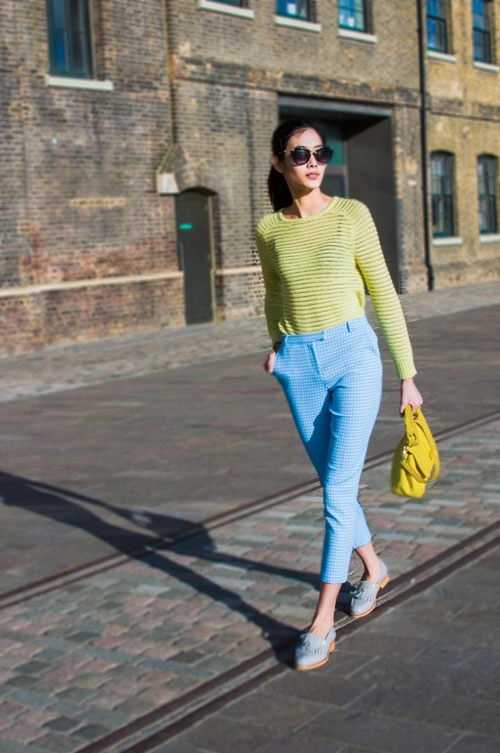 Hoàng thùy đa sắc trên phố london
