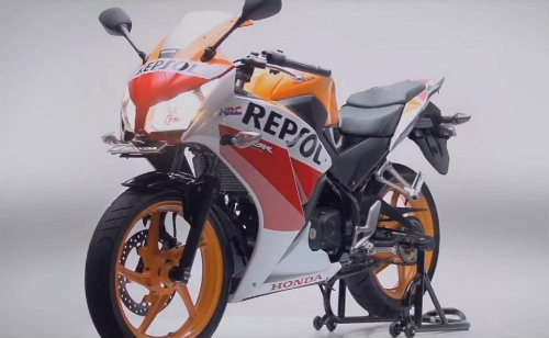 Honda cbr150r 2016 lộ diện với nhiều thay đổi