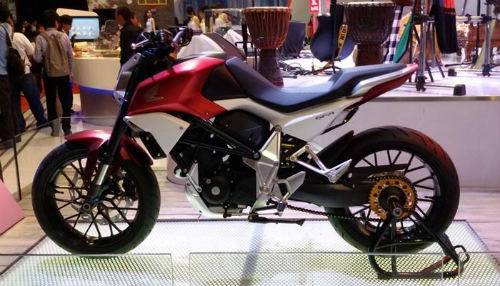 Honda cbr250rr bản thể thao chồm lỡ lộ ảnh