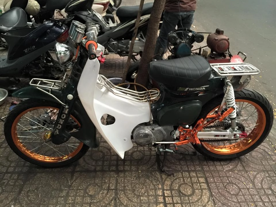 Honda cub 81 độ cực chất của tay chơi việt