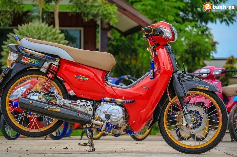 Honda cub sức mạnh vũ khí titan