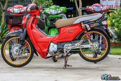 Honda cub sức mạnh vũ khí titan