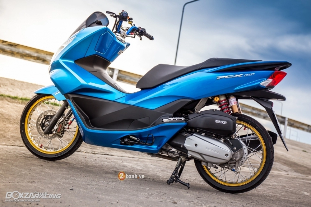 Honda pcx 150 đầy tê tái với phiên bản blue limited