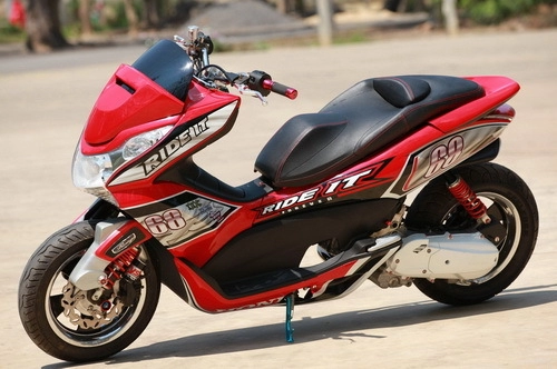  honda pcx phong cách thể thao 