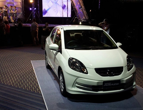  honda ra mắt brio amaze giá 15000 usd 