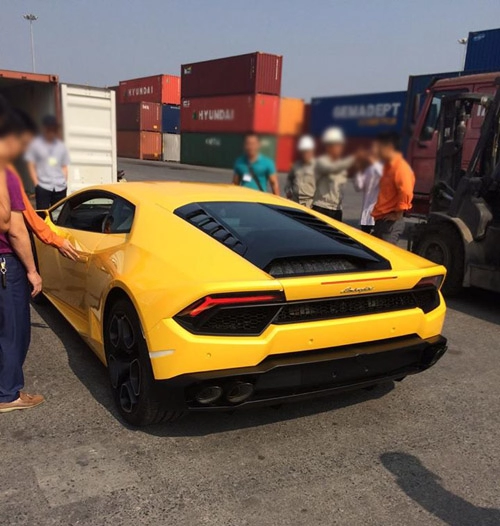 Hot lamborghini giá rẻ huracan lp580-2 thứ 2 về việt nam