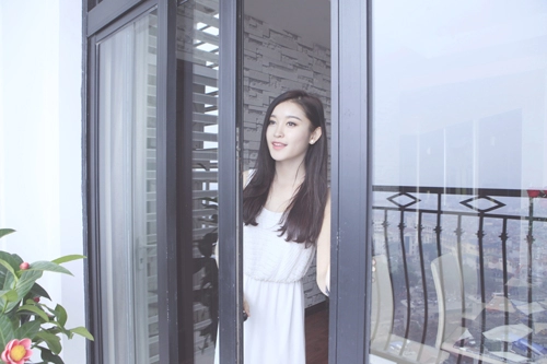 Huyền my dịu dàng dọn nhà mới ngày cuối năm