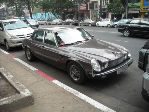  jaguar xj6 - xế cổ anh quốc trên đất sài gòn 