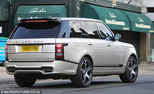 John terry mê mẩn rolls-royce wraith