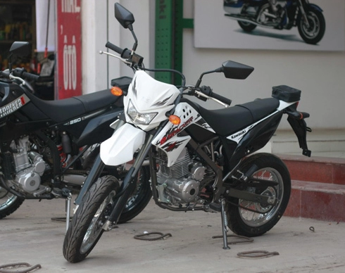  kawasaki d-tracker 125 - cào cào cỡ nhỏ tại việt nam 