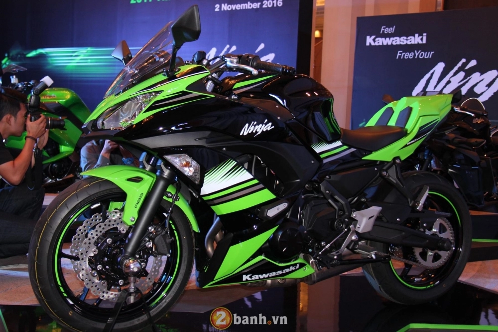 Kawasaki ninja 1000 ninja 650 và ninja zx-10rr phiên bản 2017 chính thức ra mắt tại thái lan