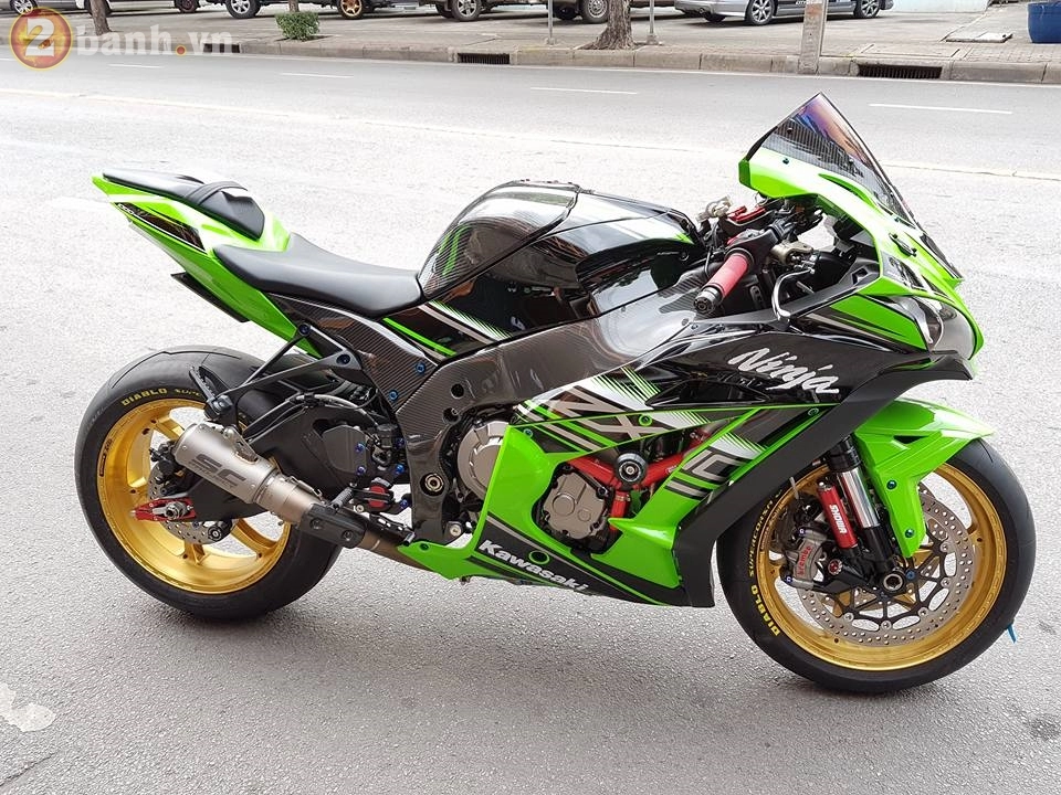 Kawasaki ninja zx-10r 2016 cực chất trong bản độ đầy đồ hiệu