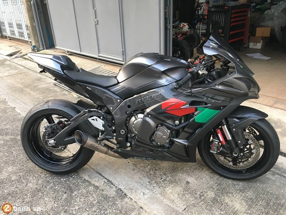 Kawasaki ninja zx-10r 2016 siêu ngầu trong bộ cánh mới từ motoplay