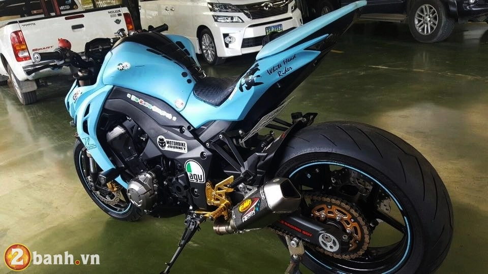 Kawasaki z1000 đầy cá tính trong diện mạo mới