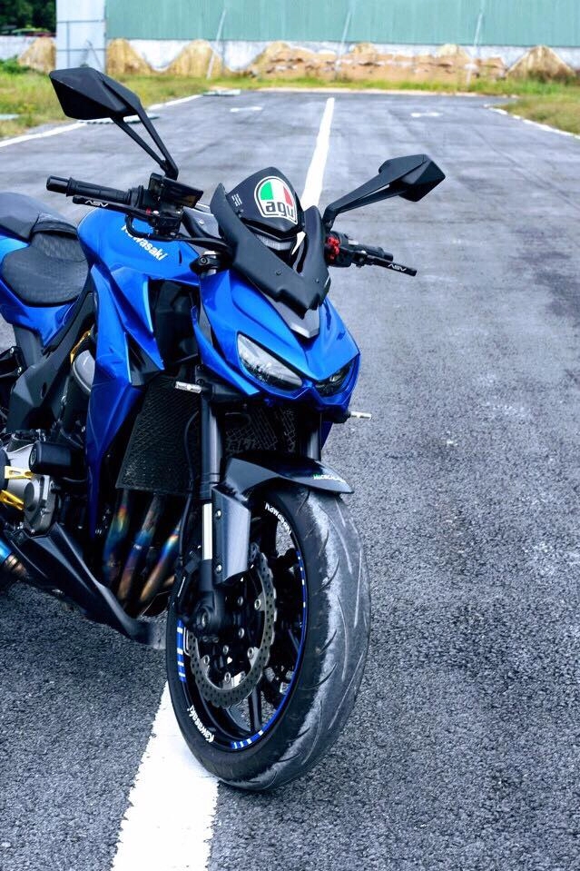 Kawasaki z1000 jet blue đặc sắc của bình dương team