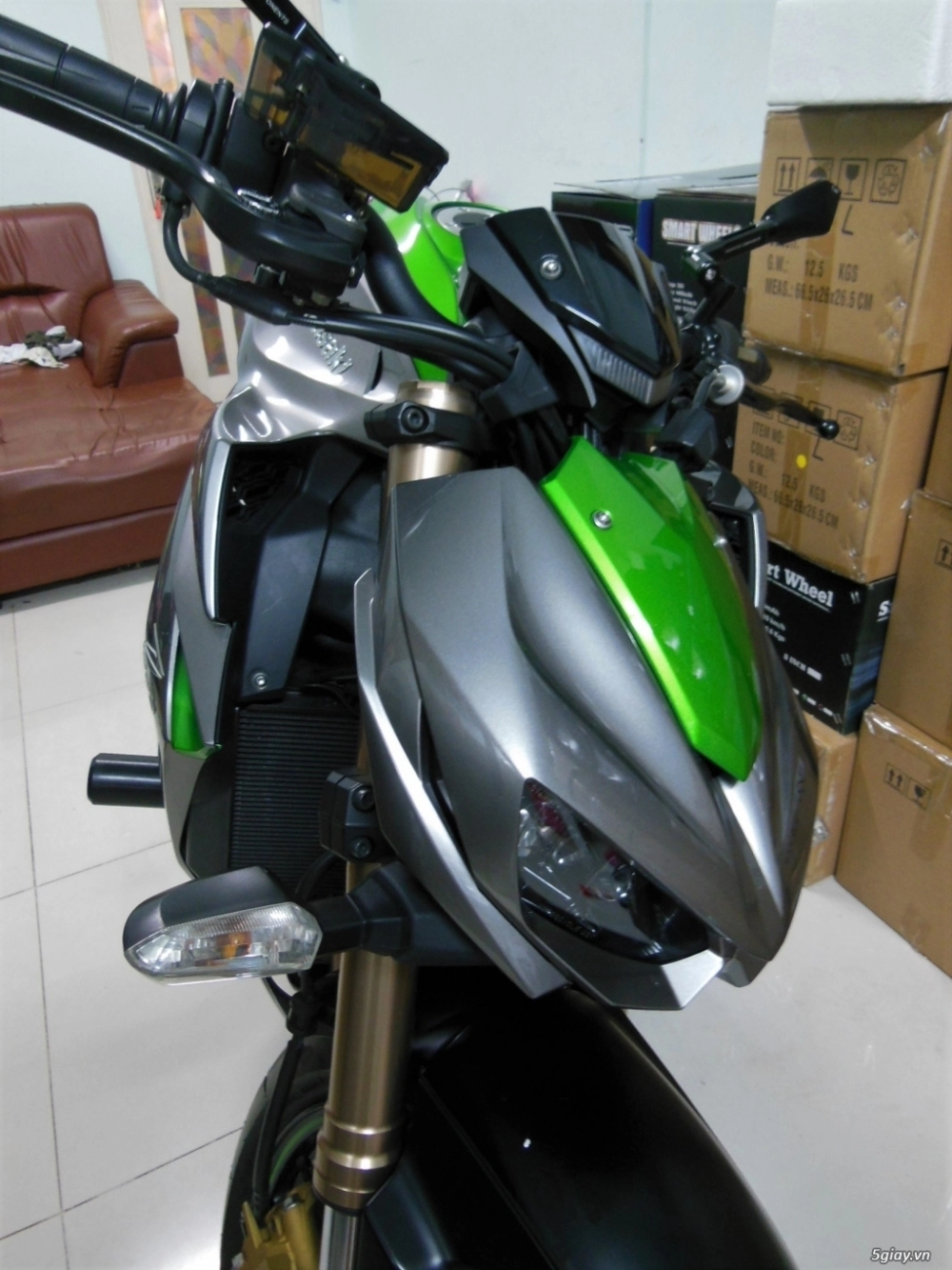 Kawasaki z1000 odo 1700km