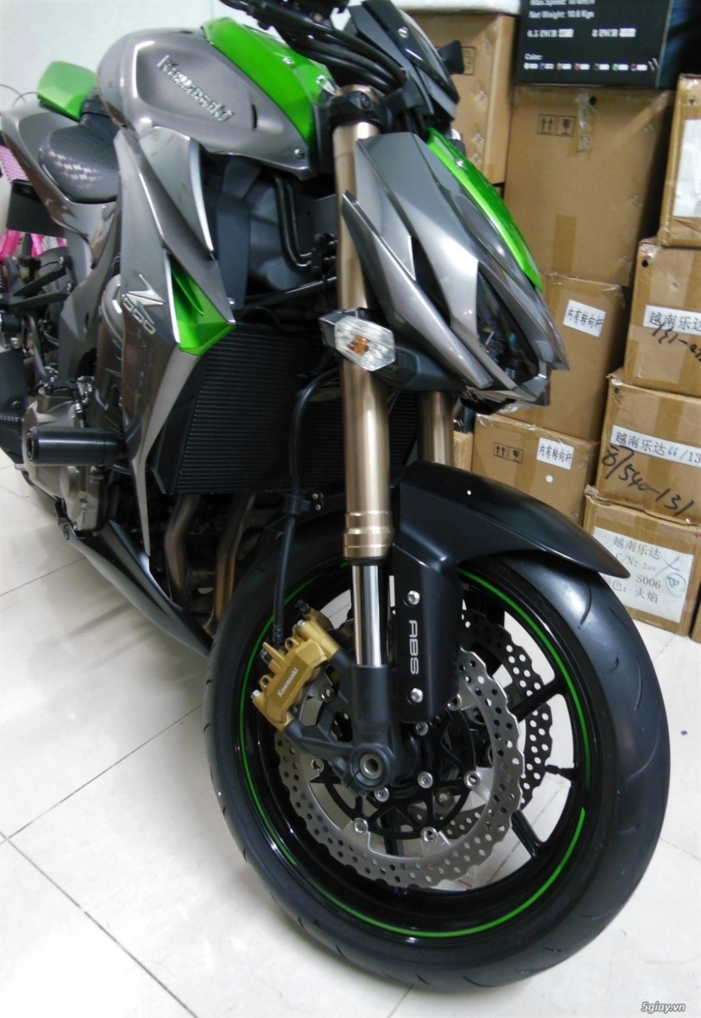 Kawasaki z1000 odo 1700km