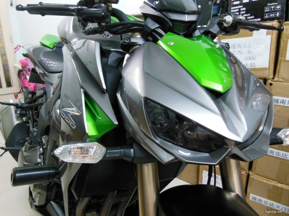 Kawasaki z1000 odo 1700km