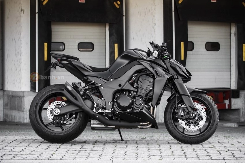 Kawasaki z1000 siêu ngầu với bản độ full black edition