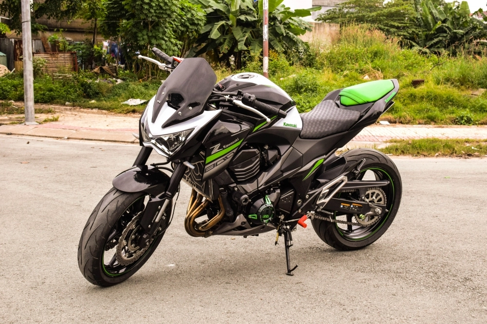 Kawasaki z800 abs t62016 xe chạy lướt 2000 km full đồ chơi