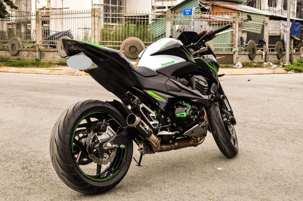 Kawasaki z800 abs t62016 xe chạy lướt 2000 km full đồ chơi